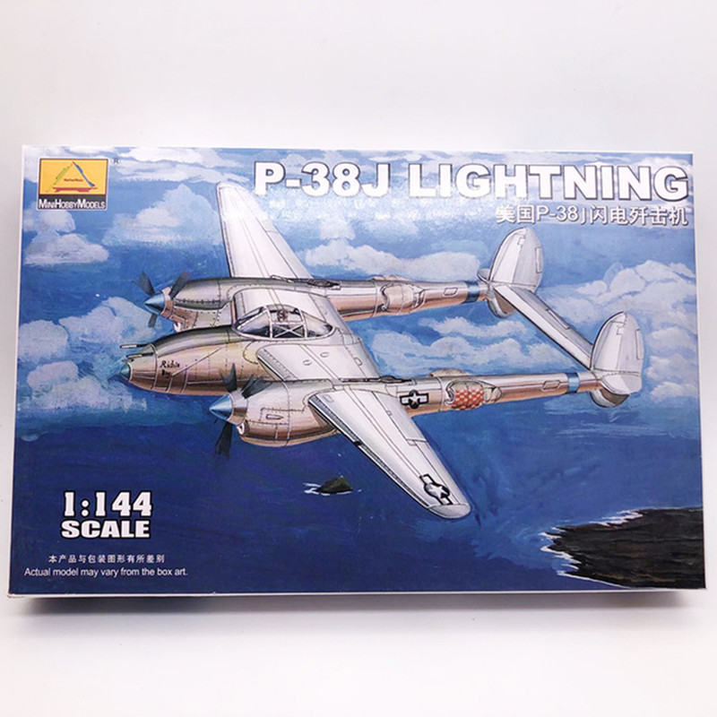 TRUMPETER 1/144 Military Fight - Model Kit Academy ulasan dan harga