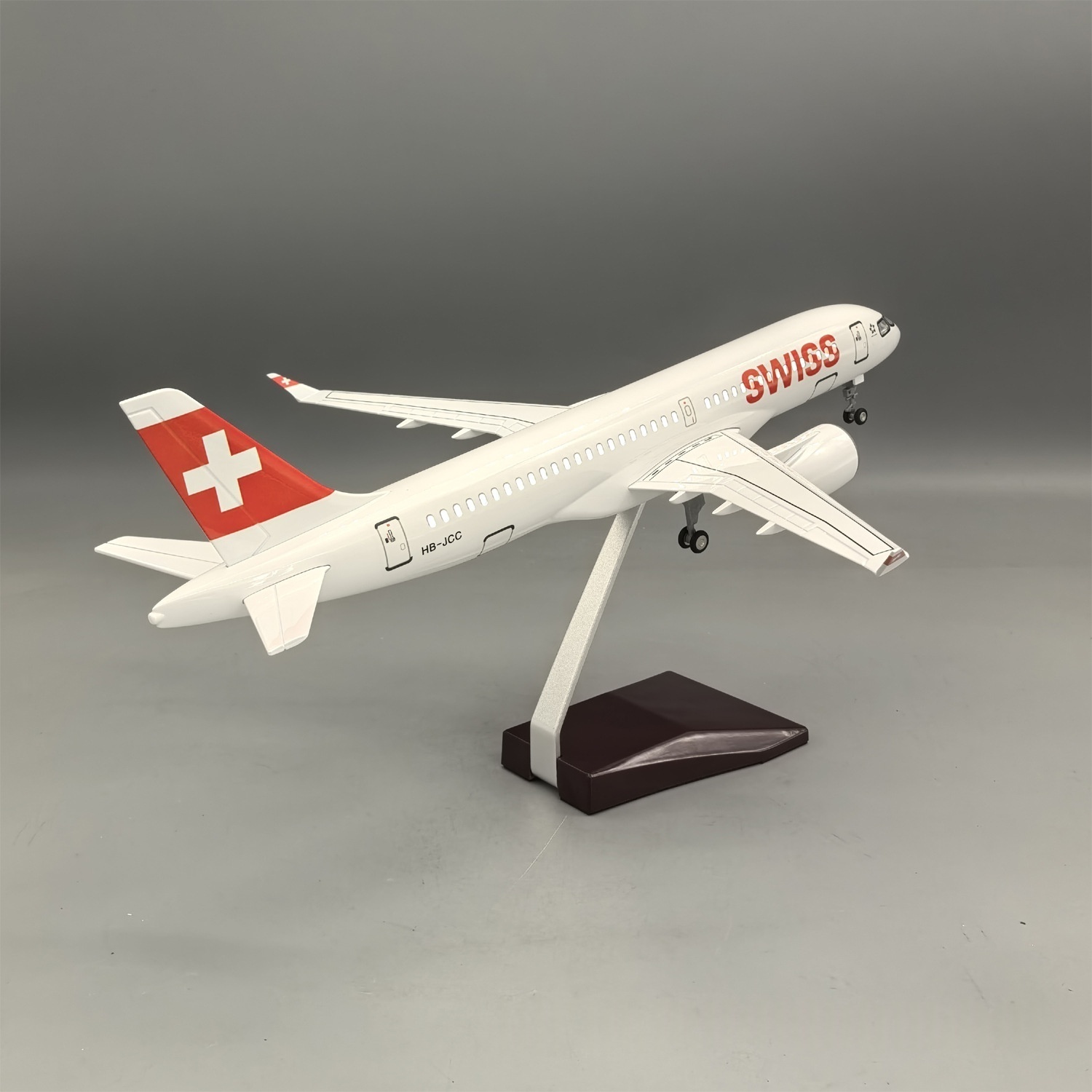 1/100 Scale Air Swiss A220-300 - Model Kit Aircraft ulasan dan harga